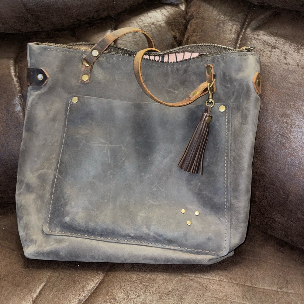 InBlue grey tote
